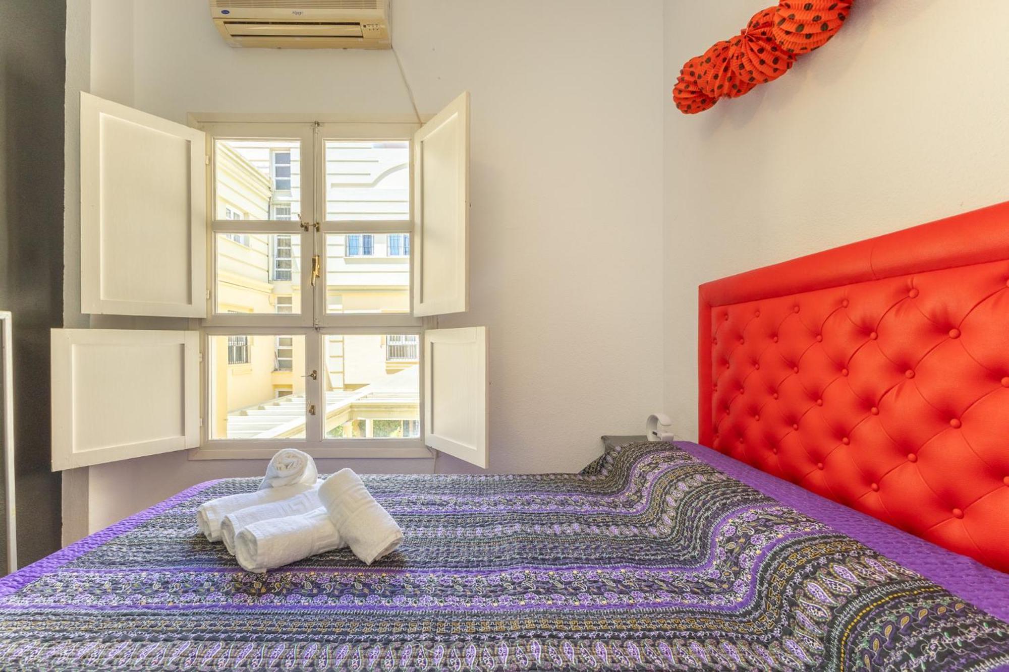 Conde Center Premium Suites, Free Parking Sevilla Exterior foto